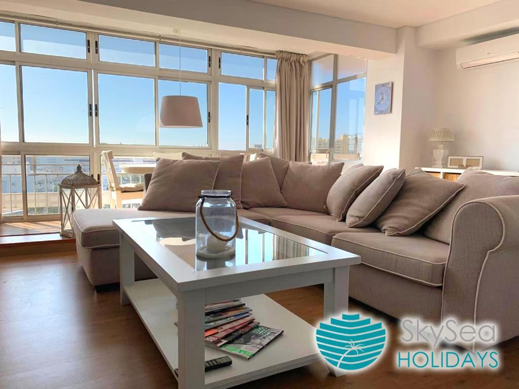 Skysea Holidays La Carihuela Appartement Torremolinos